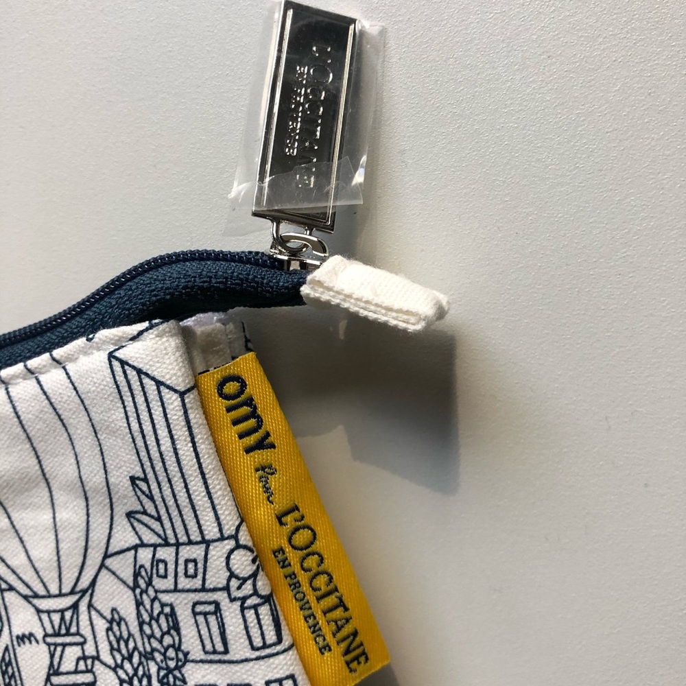 ❌SOLD❌✨2/$15 🆕 L'Occitane x OMY Cosmetic Bag - Picture 5 of 5